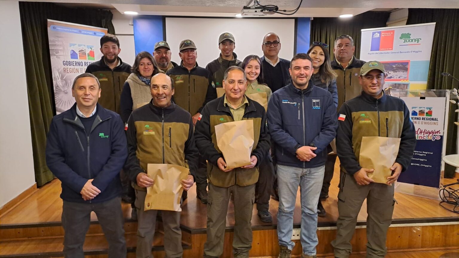 Guardaparques de O’Higgins celebraron su día - CONAF