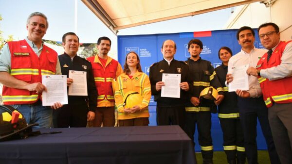 15-10-2025 Conaf + Bomberos